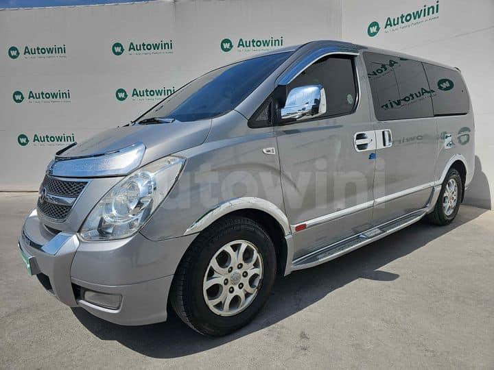 سيارة هيونداي Grand Starex موديل 2011 | IC5050405